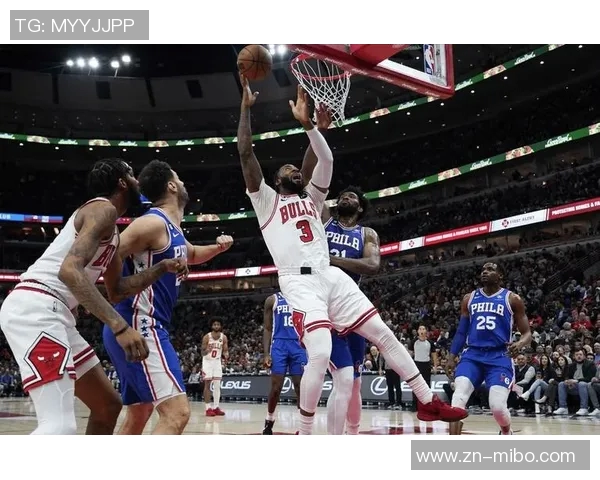 德拉蒙德再展篮板天赋三投全中三分命中收获7分并抢下10个篮板