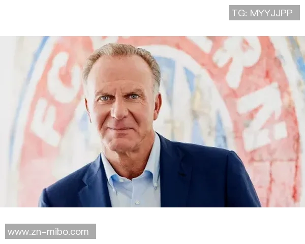 鲁梅尼格荣获巴伐利亚州长个人奖赞扬其对德国足球的杰出贡献 鲁梅尼格荣获巴伐利亚州长个人奖赞扬其对德国足球的杰出贡献