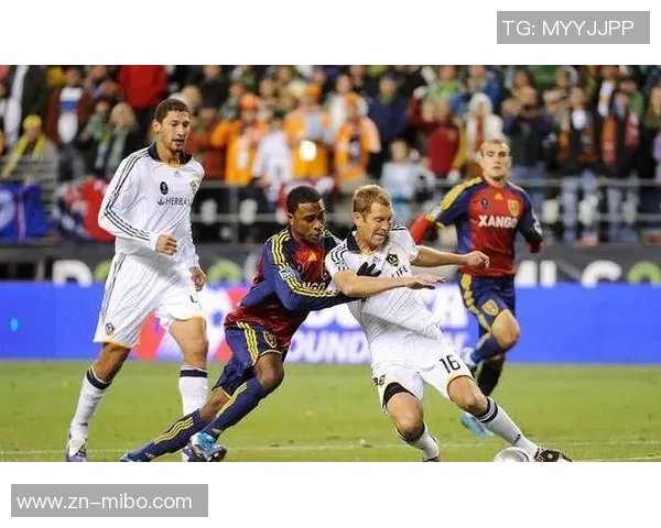 快船队启程前往盐湖城开启新赛季首场客场挑战众将士齐聚登机照曝光