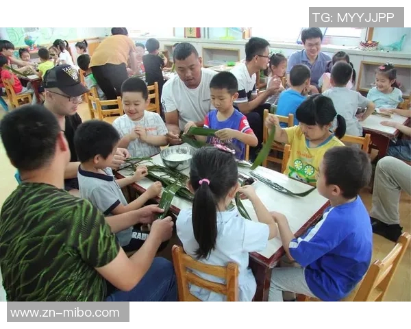 26岁意大利前锋索蒂尔崇拜C罗渴望未来与父亲共事 26岁意大利前锋索蒂尔崇拜C罗渴望未来与父亲共事