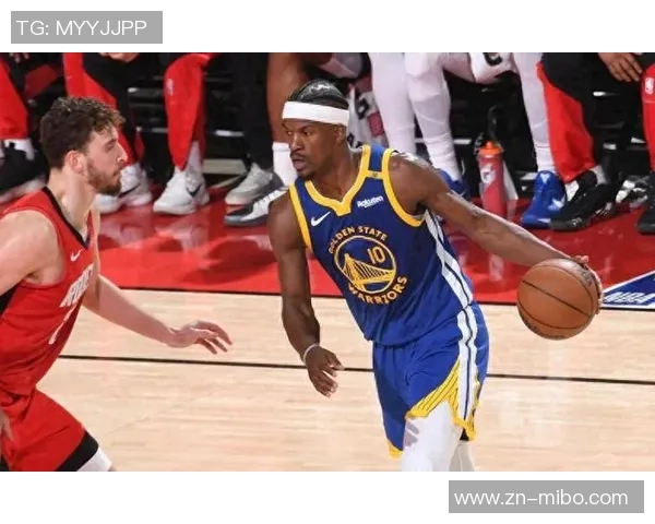 巴特勒半场表现抢眼独自发力16分4板3助力助球队争胜