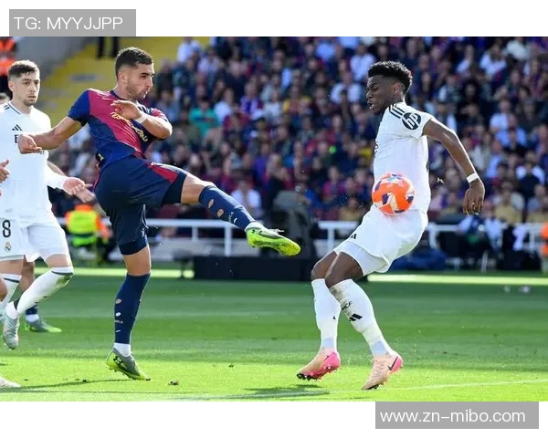 乌尔比希禁区外手球争议德足协解释手臂自然状态未出牌原因